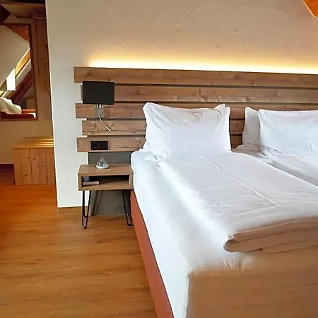 Hotel Garni Am Zehntstadl 3*